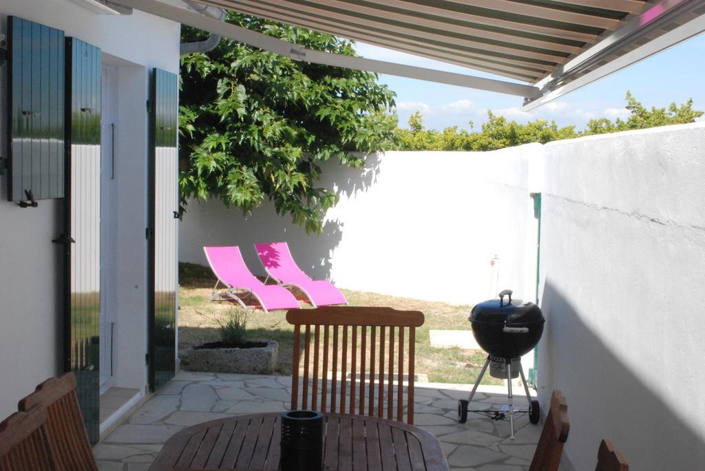 Villas Re Locations Vacances Saint-Clément-des-Baleines Екстериор снимка